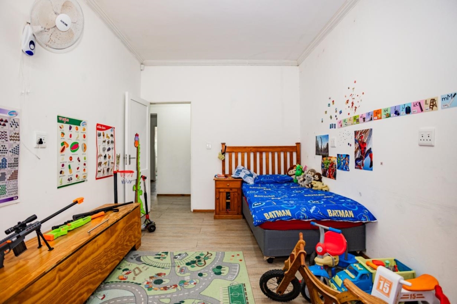 8 Bedroom Property for Sale in Joostenbergvlakte Western Cape